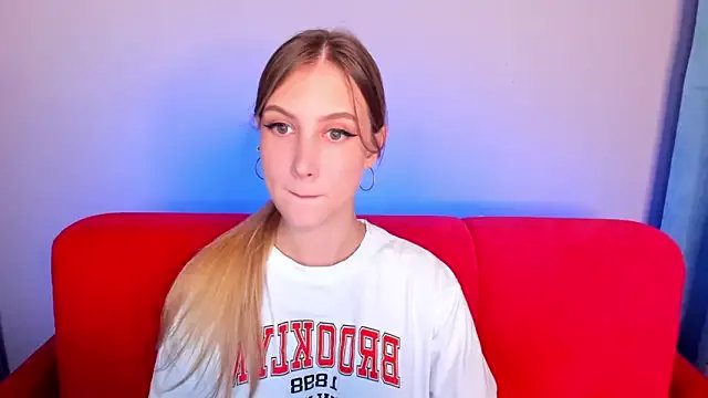 Freechat VitalinaBlue on StripChat