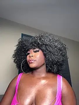 Freechat WomanNextdoor1 on StripChat