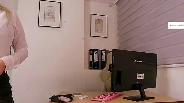 Freechat XXMILE on StripChat