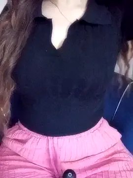 Private Yaraa8 on StripChat