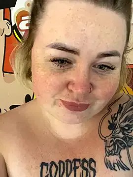 Private ZaraReignn on StripChat